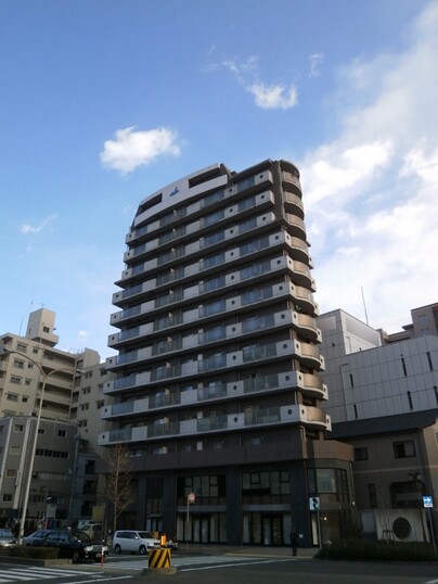 ローレルトアスクエア