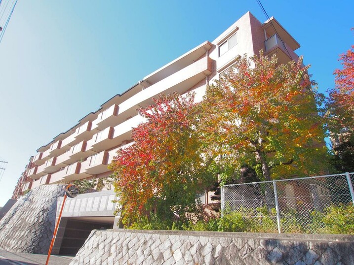 サンクタス上甲東園ロワール