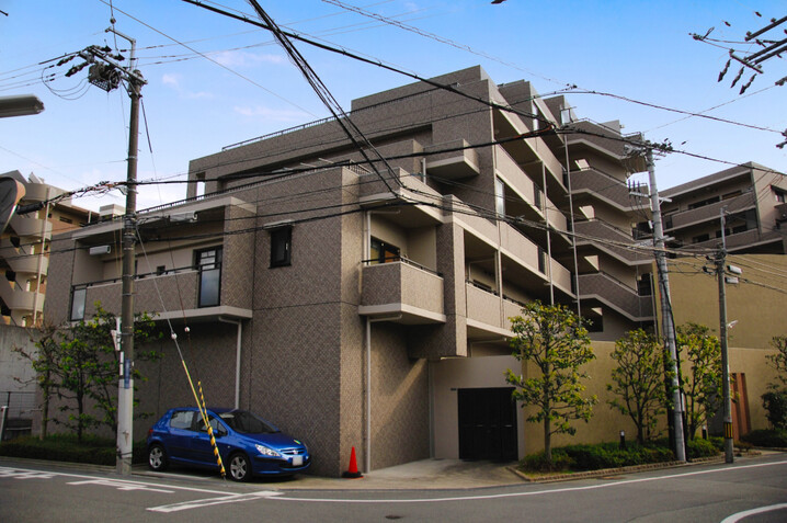 ローレルコート池田城南