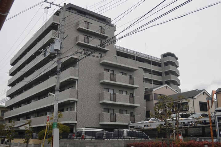 エスリード茨木川端通り