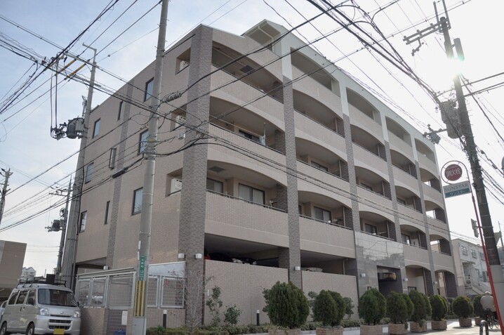 セレブ高槻北園町