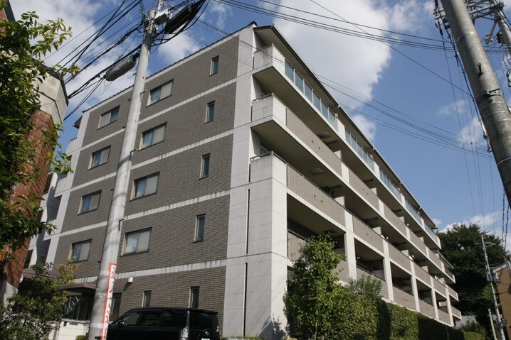エステムコート清水坂千都ステージ
