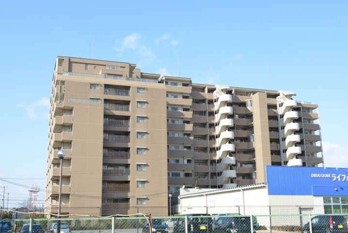 藤和八尾ホームズガーデンクレール