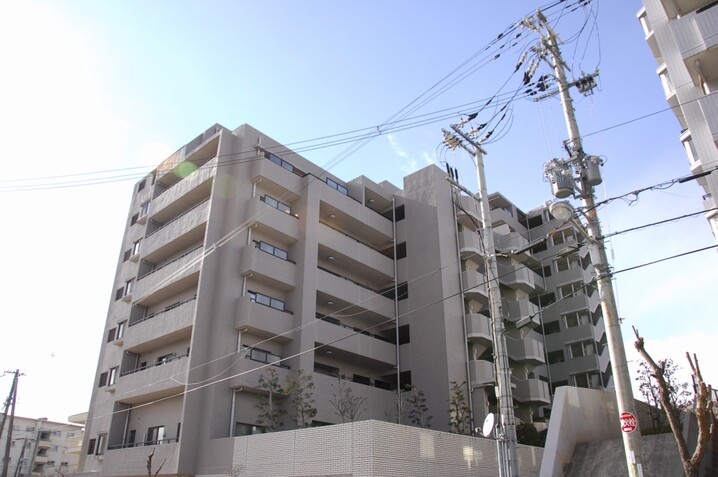 ジオ新千里北町