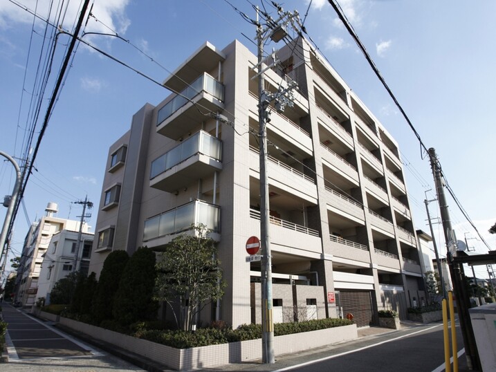 ヒルズ甲子園口二見町