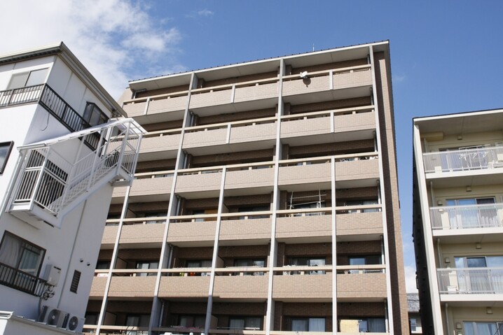 プレサンス京大南