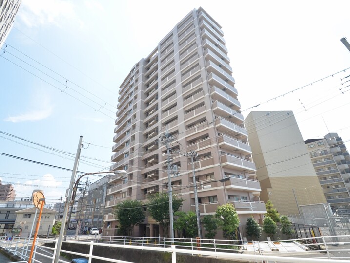 ファミールアクシス瀬田駅前