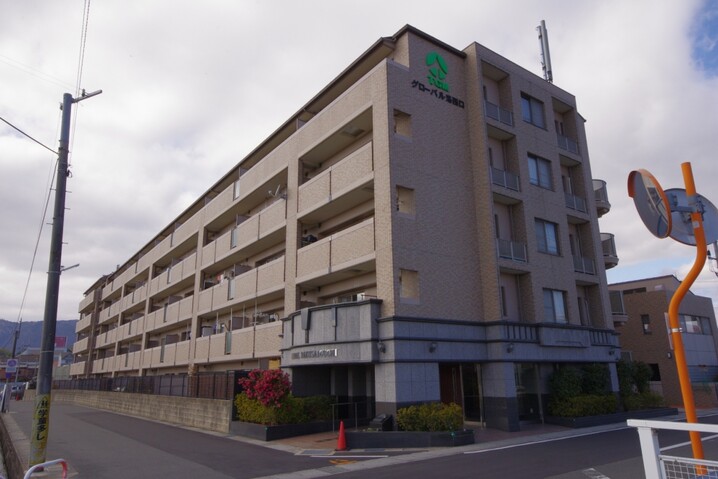 グローバル洛西口