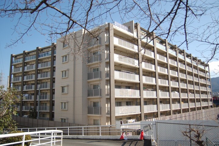 アルス京都六地蔵リスタシア