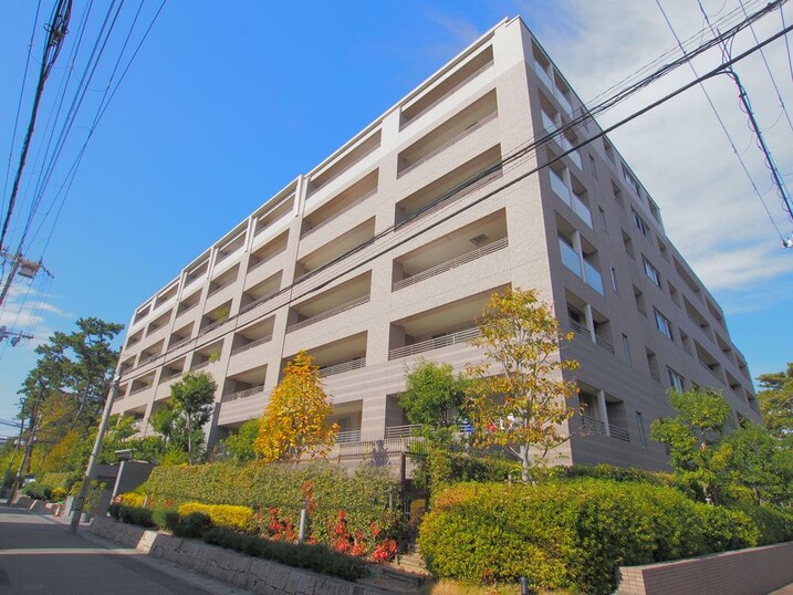 ステイツグラン甲子園口松並町