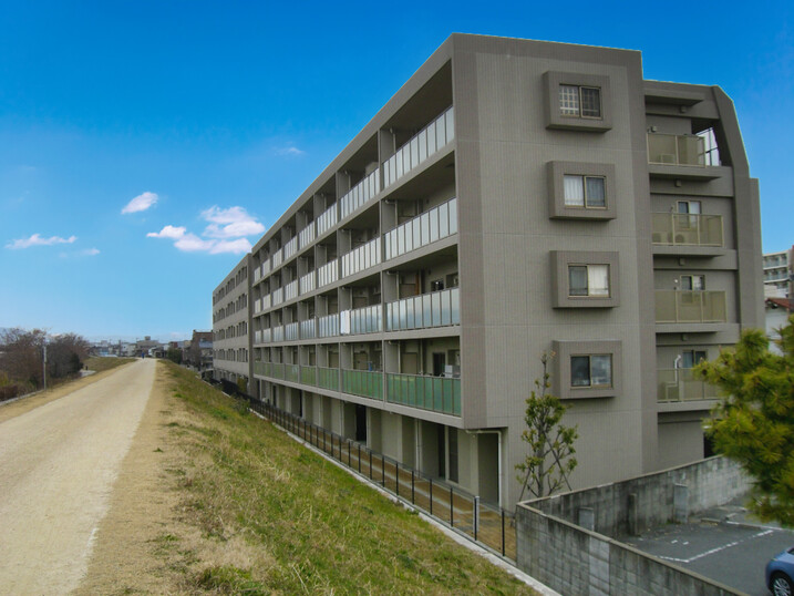 ジオ東園田町