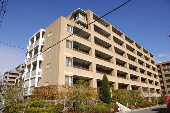 テラス新千里西町