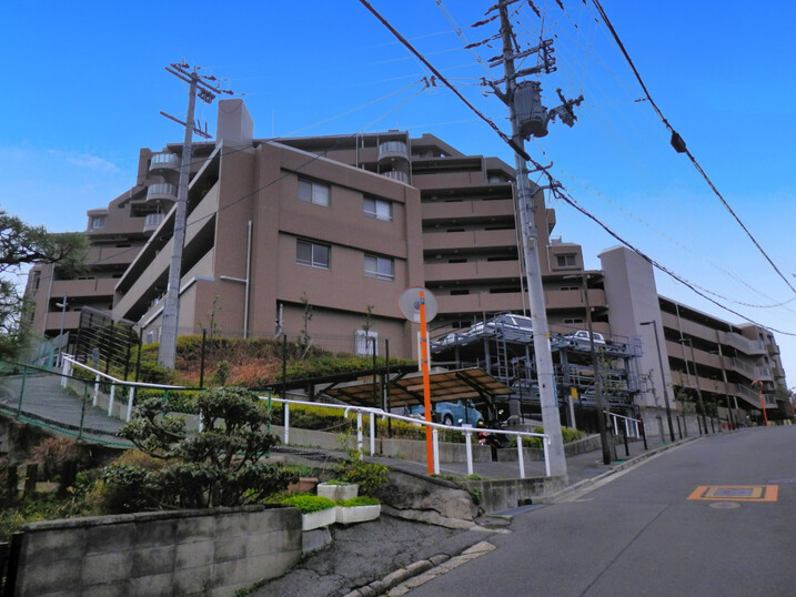 藤和吹田藤が丘ホームズ