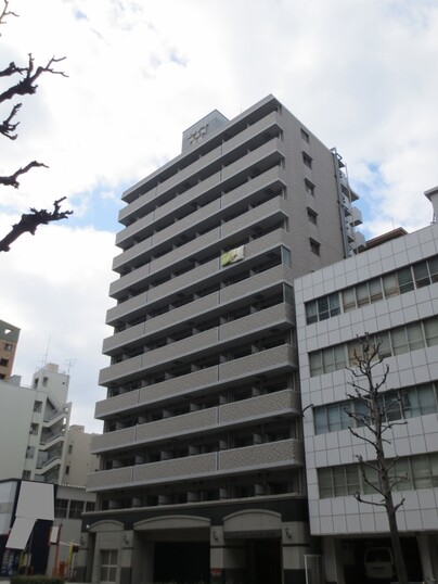 エスリード南森町駅前
