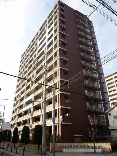 アールヴェール城東