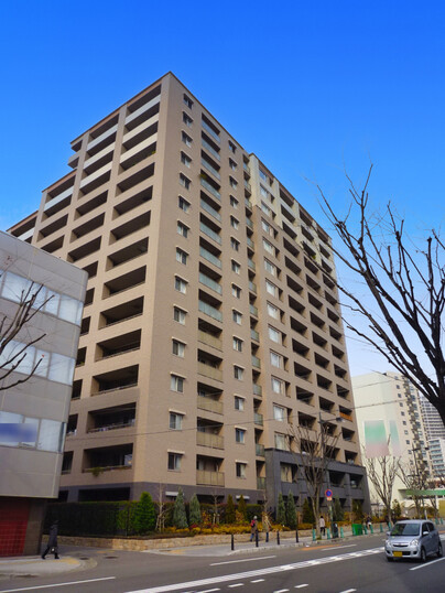 ロイヤルアーク高槻ザファースト