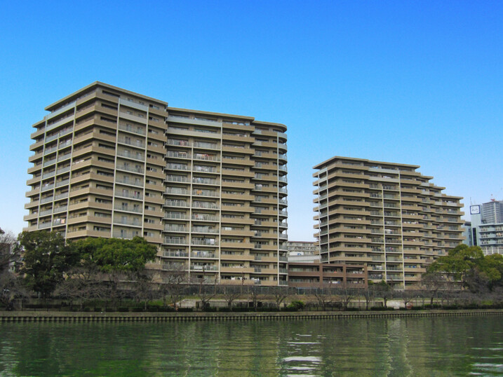 ロイヤルアーク花水都大阪