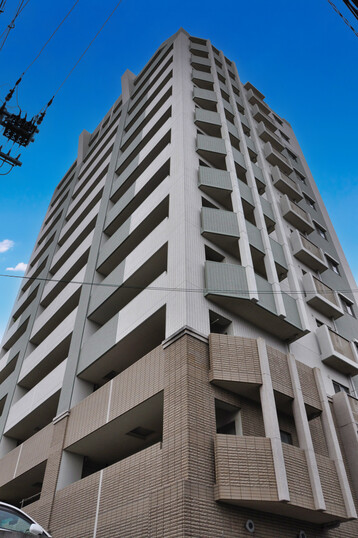 セレフ寝屋川