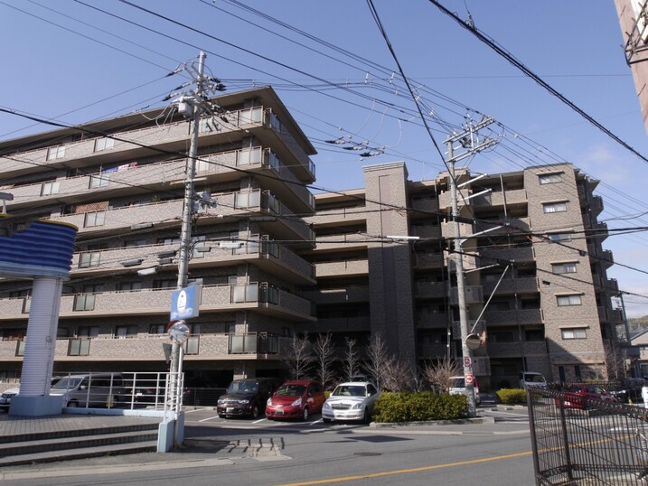 パデシオン石田駅前