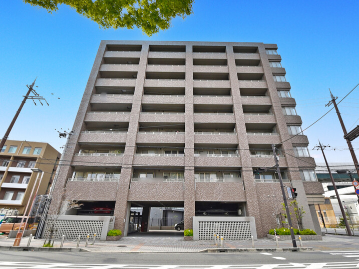 サーパス門真南駅前
