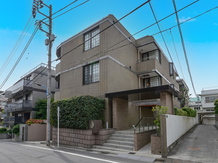 レグナス市ヶ谷払方町