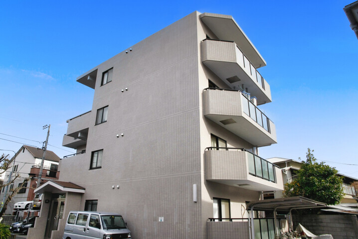 ガーデンライフ湘南田浦参番館