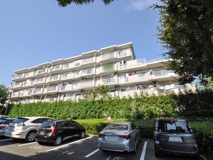 磯子丸山台ハイツ２号棟