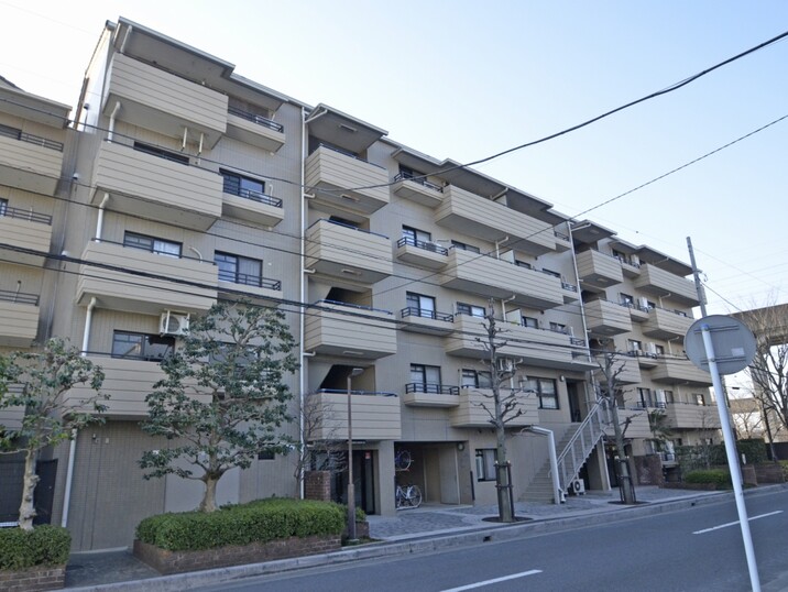 アヴニール熊谷２号棟