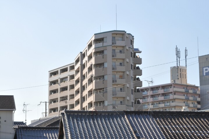 ネバーランド徳庵駅前