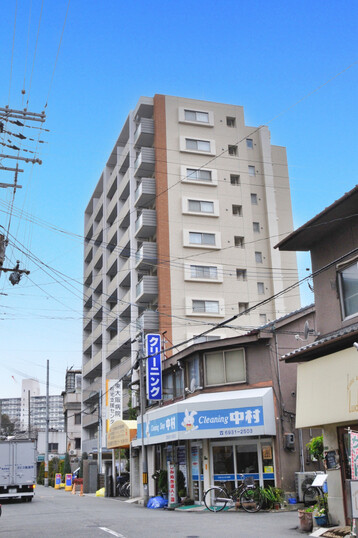 ベルヴィ城東中央