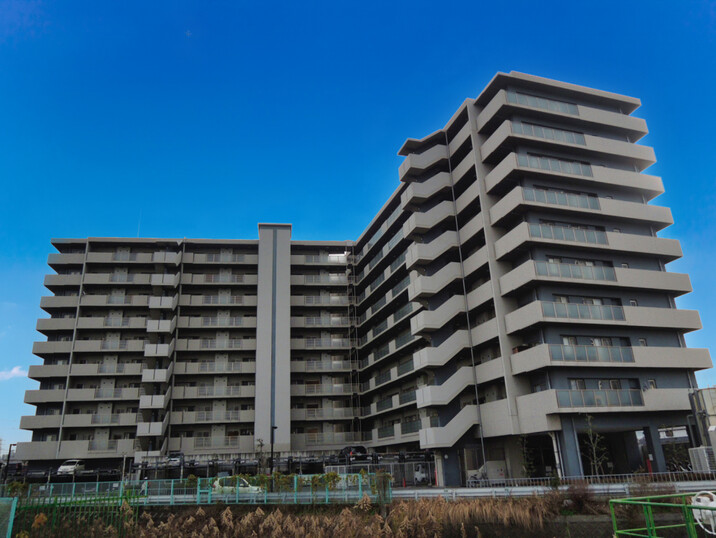 リーデンススクエア寝屋川
