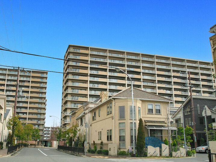 グリーンラグーナ甲子園Ｃ棟