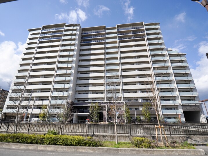 京都桂川つむぎの街 グランスクエア