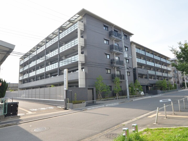 プレサンス ロジェ 伏見桃山