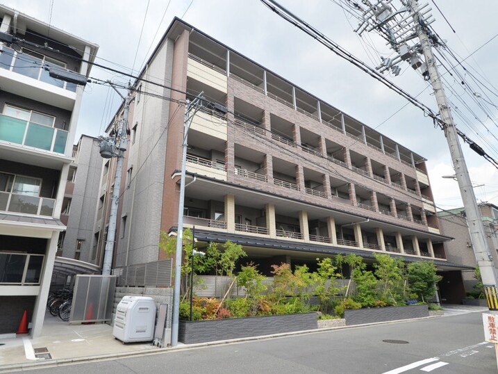 パラドール烏丸鞍馬口 凛苑