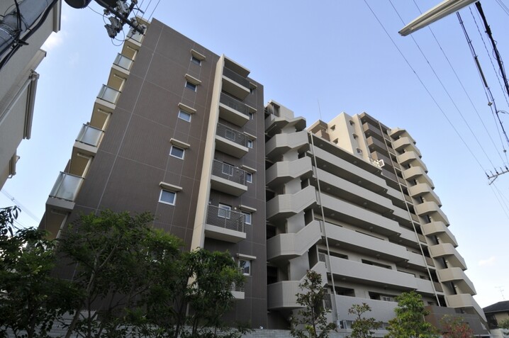 ローレルコート小阪