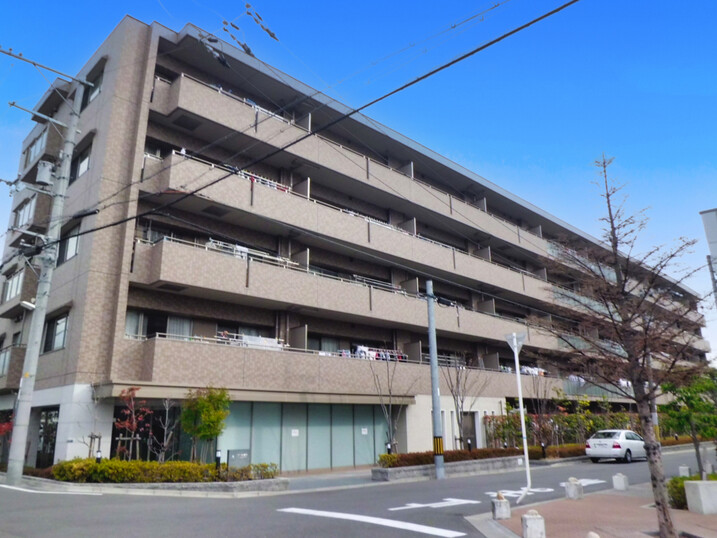 サーパス吹田垂水町
