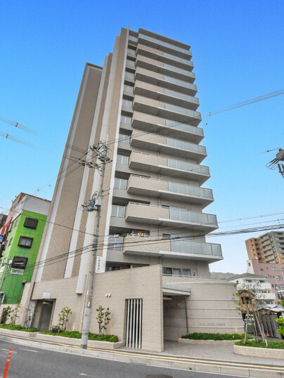 ライオンズ池田駅前