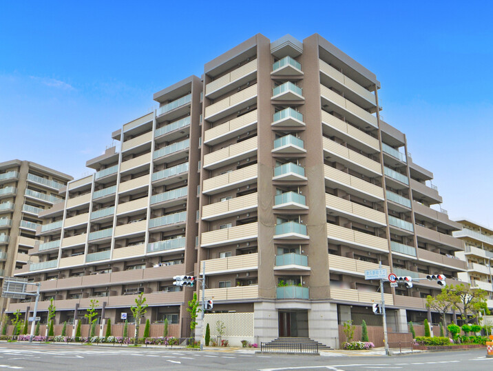プレミスト津久野駅前アルティモガーデンＢ棟