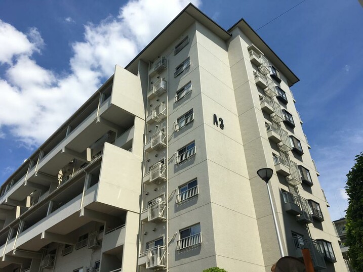 山田西 第３次団地Ａ２棟