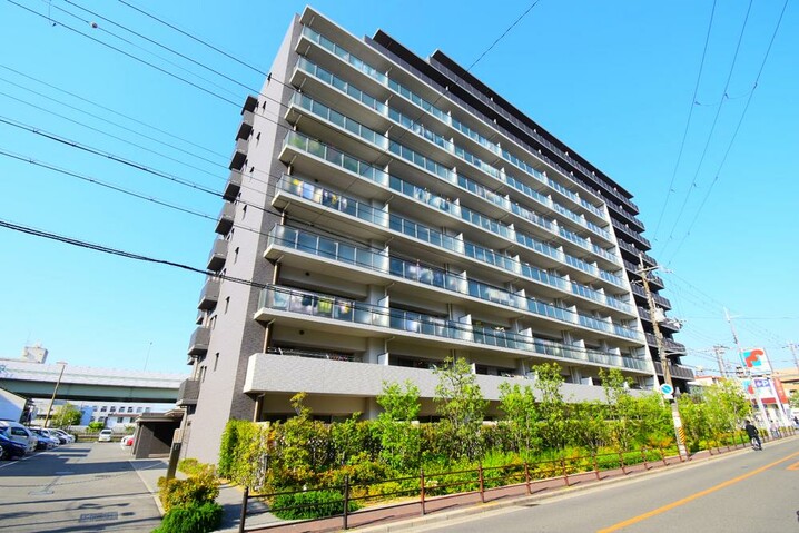 シャリエ関目高殿