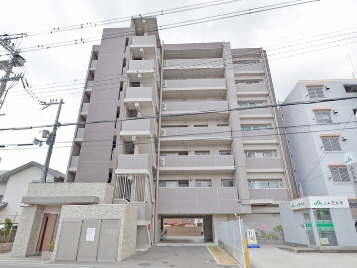 ユニーブル茨木中津町