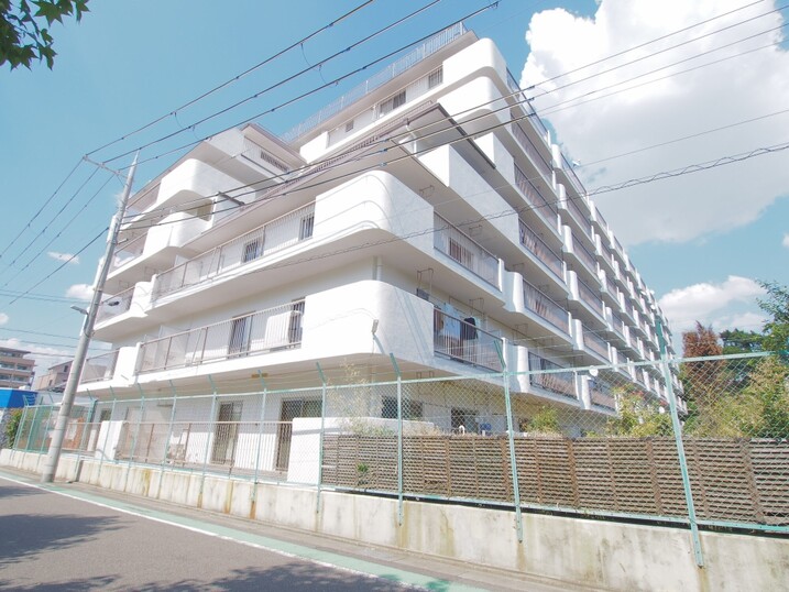 シャトー西宮