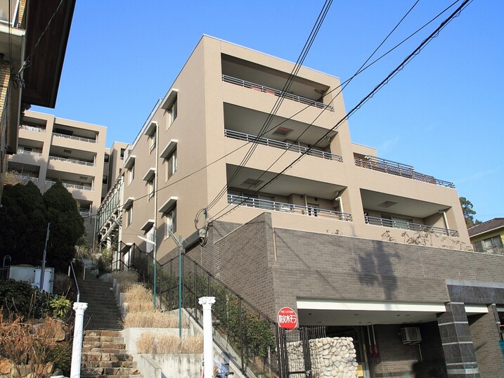ブランズ苦楽園