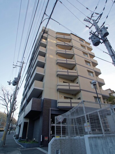 パルメーラ箕谷駅前