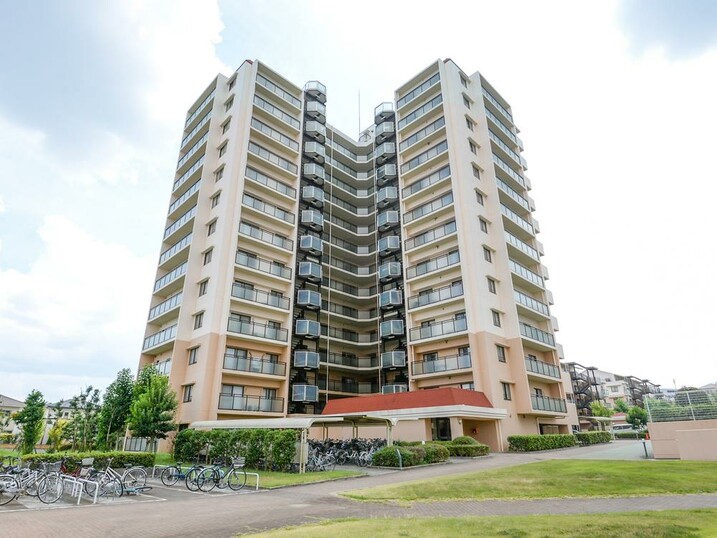 東急ドエルアルス三田ウッディタウン中央Ｂ棟