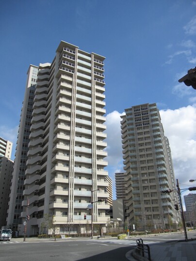 尼崎Ｄ．Ｃ．グランスクエアＳＯＵＴＨ・ＷＥＳＴ