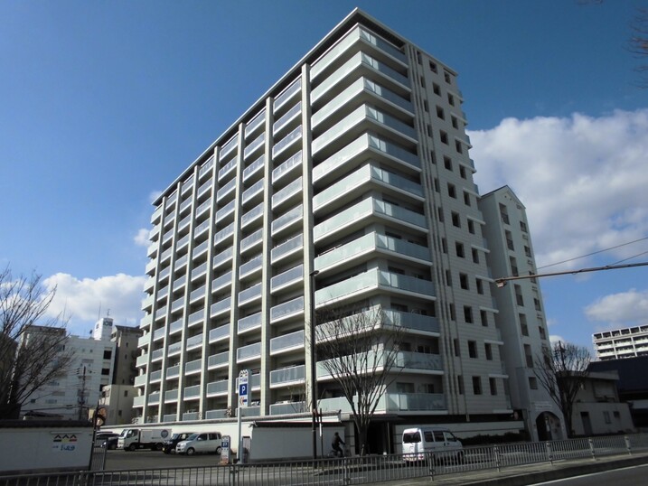 プラウド伊丹郷町マークス
