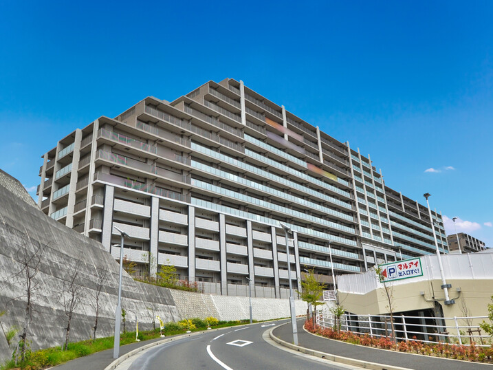 プレサンス ロジェ 須磨妙法寺 桜の杜 ＷＥＳＴ ＨＩＬＬＳ
