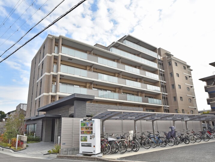 プレイズ塚口